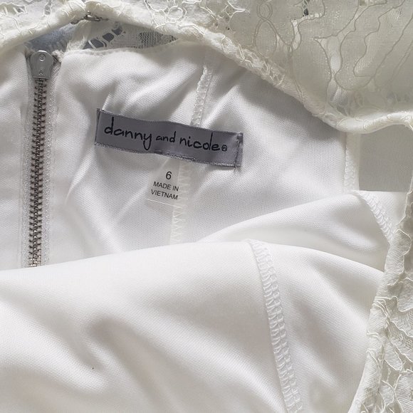 Danny and Nicole  white dress size 6 - Picture 5 of 5